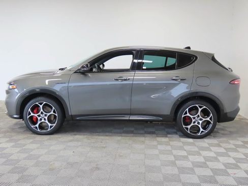 Used 2024 Alfa Romeo Tonale Veloce AWD/4WD image 5