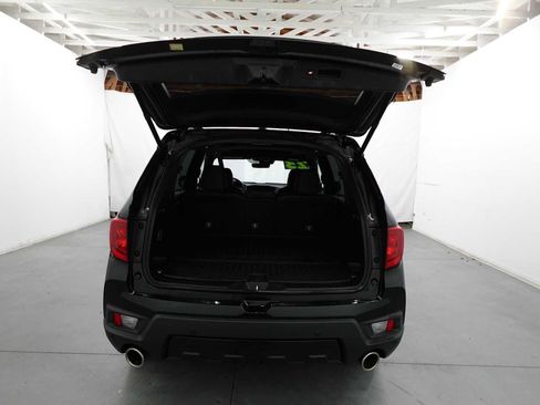 Certified 2023 Honda Passport Elite image 30