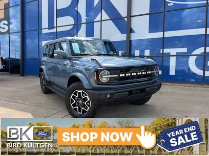 New 2025 Ford Bronco Outer Banks
