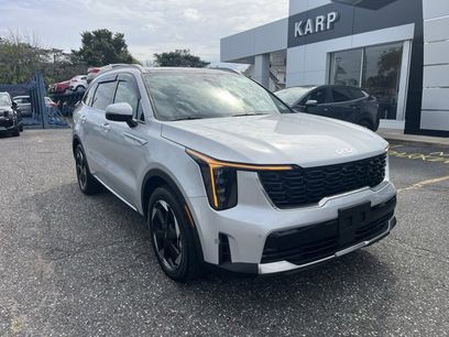 Certified 2025 Kia Sorento EX w/ EX Panoramic Sunroof Package
