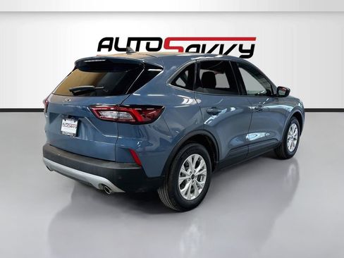 Used 2025 Ford Escape Active w/ Tech Pack #1 FWD image 7
