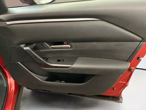 Used 2025 MAZDA CX-50 AWD 2.5 S w/ Premium Package image 35