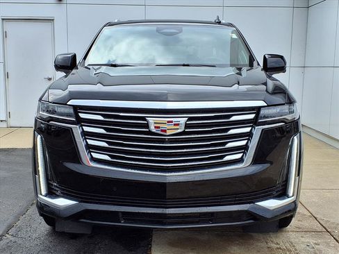 New 2024 Cadillac Escalade Premium Luxury Platinum w/ Heavy-Duty Trailer Package image 2