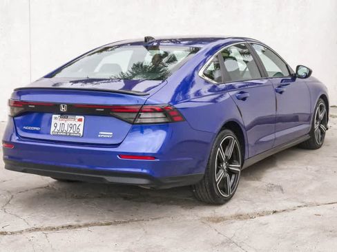 Used 2023 Honda Accord Sport image 8