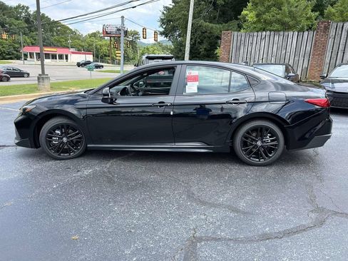 New 2026 Toyota Camry SE w/ Multimedia Upgrade Package FWD image 6