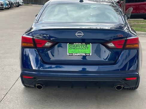 Used 2024 Nissan Altima 2.5 SR FWD image 5