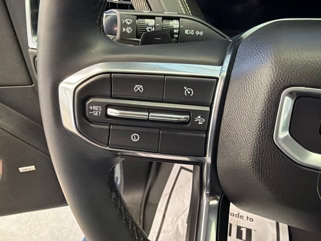 Used 2025 GMC Yukon Elevation AWD/4WD image 20