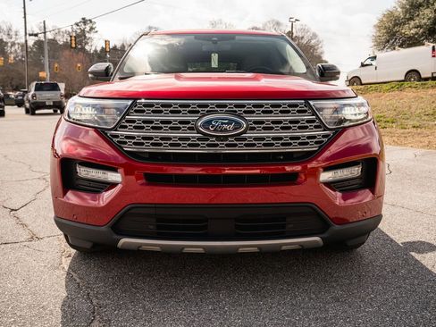Used 2021 Ford Explorer Limited w/ Equipment Group 301A image 2
