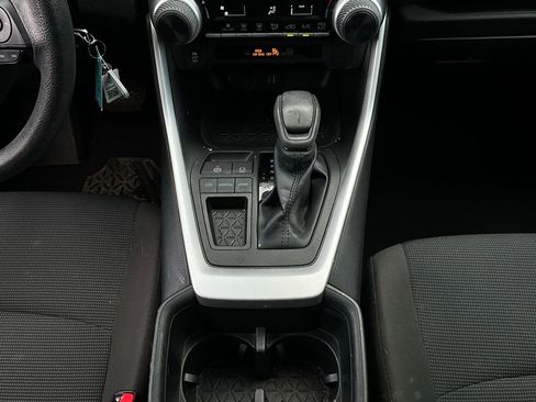 Used 2023 Toyota RAV4 LE image 14