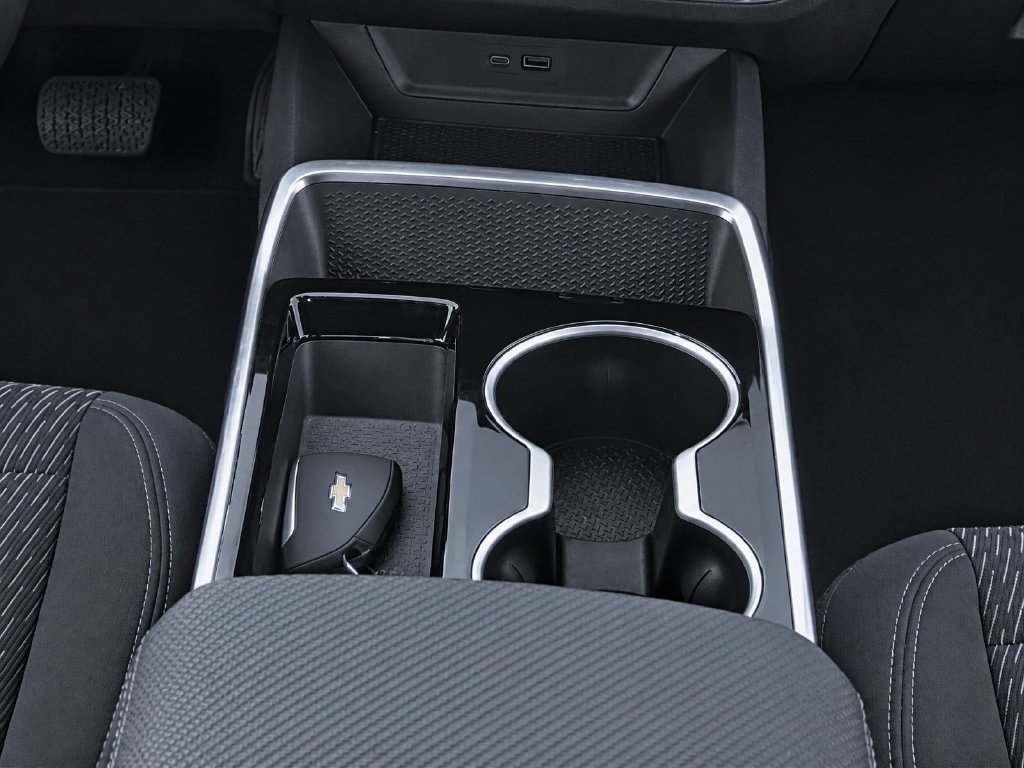 Certified 2025 Chevrolet Equinox LT AWD/4WD image 18