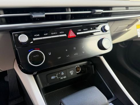 New 2026 Hyundai Tucson SEL AWD/4WD image 18