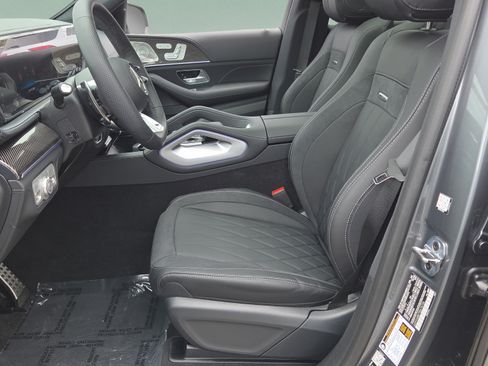 New 2026 Mercedes-Benz GLE 53 AMG 4MATIC Coupe image 9