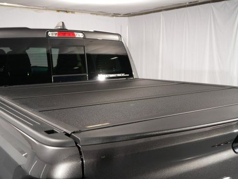 Used 2025 RAM 1500 Big Horn AWD/4WD image 28