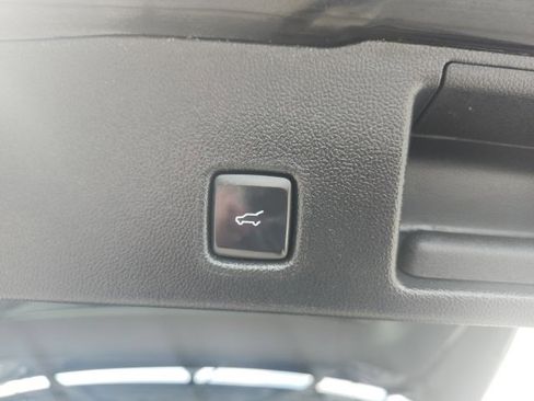 Used 2023 Ford Escape ST-Line Select w/ Tech Pack #2 image 16