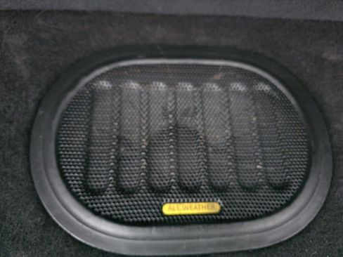 Used 2017 Jeep Wrangler Sahara image 8