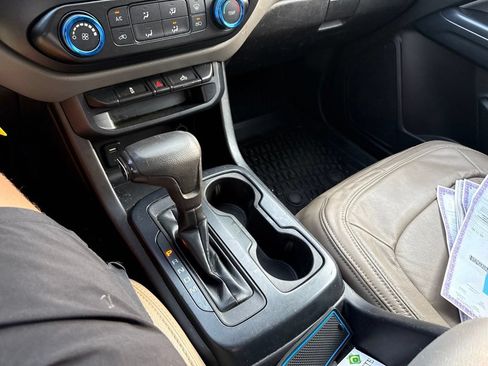 Used 2016 Chevrolet Colorado W/T RWD image 13