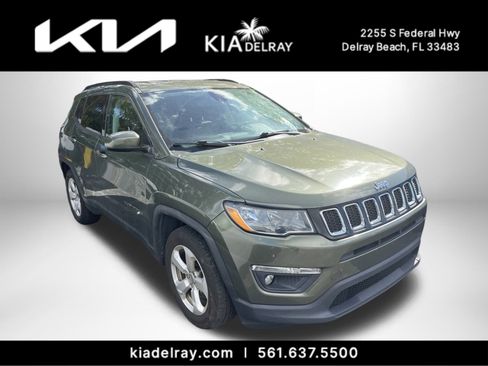 Used 2019 Jeep Compass Latitude image 6