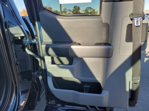 Used 2023 Ford F150 XLT w/ Equipment Group 302A High image 11