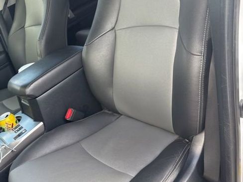 Used 2024 Toyota 4Runner SR5 Premium image 7