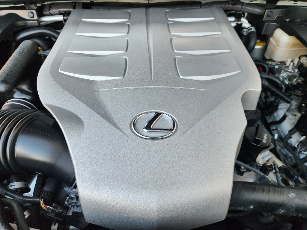 Used 2015 Lexus GX 460 Luxury AWD/4WD image 34