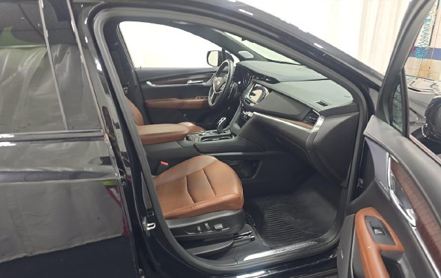 Used 2023 Cadillac XT5 Sportv AWD/4WD image 7