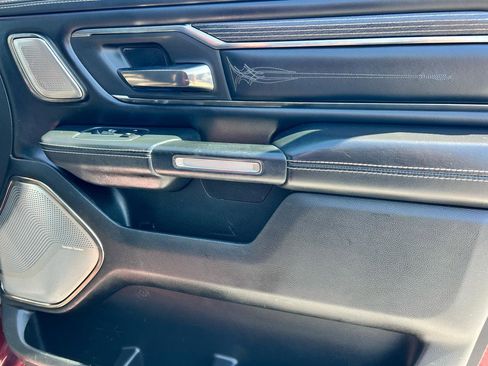 Used 2019 RAM 1500 Limited image 11