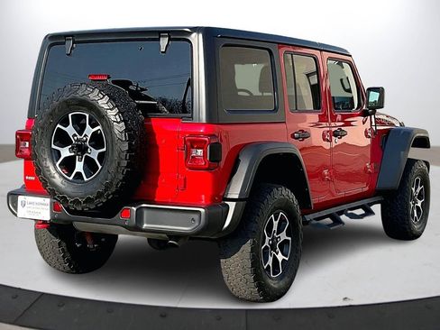 Certified 2022 Jeep Wrangler Unlimited Rubicon w/ Cold Weather Group image 9