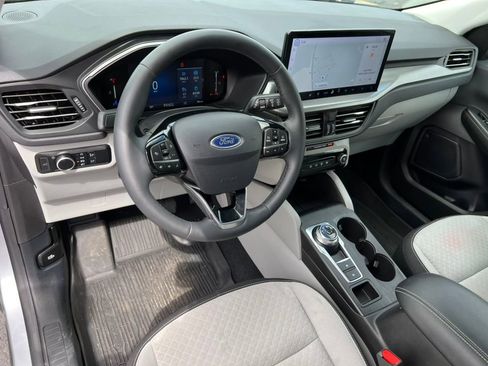 Used 2023 Ford Escape Active w/ Tech Pack #1 AWD/4WD image 14