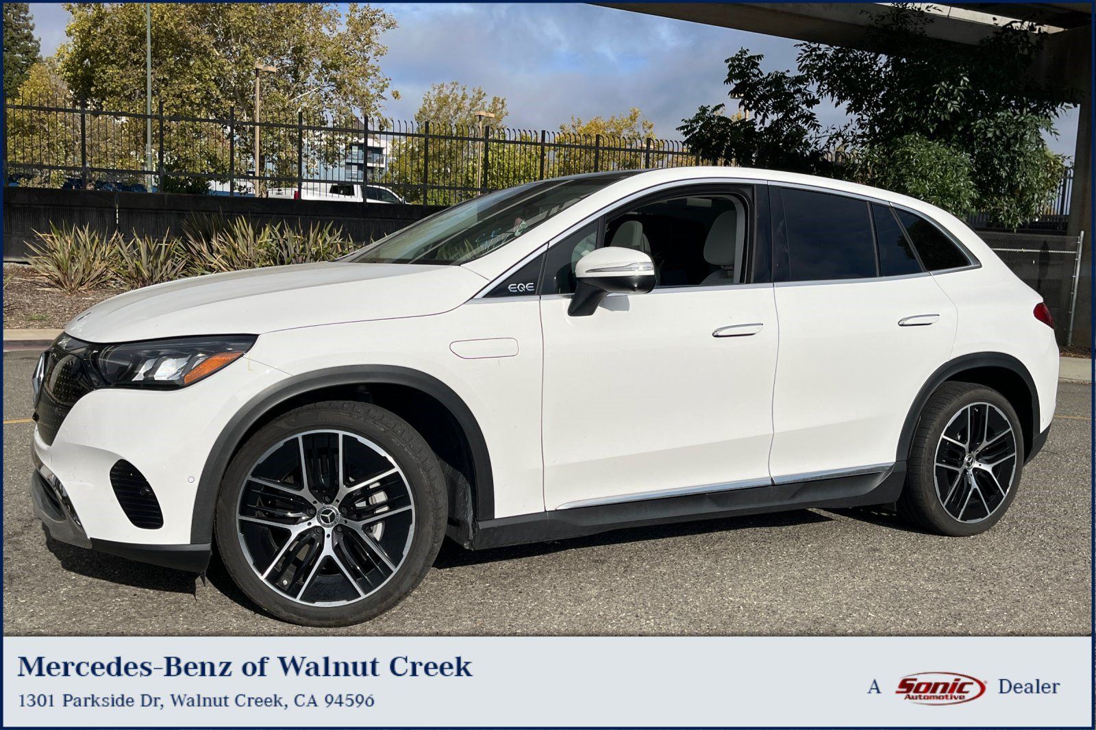 Used 2024 Mercedes-Benz EQE 350+ SUV image 1