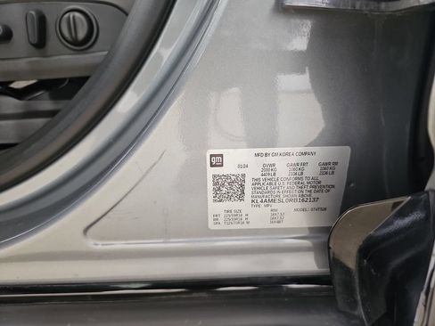 Certified 2024 Buick Encore GX Sport Touring w/ Comfort Package AWD/4WD image 42