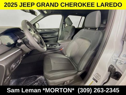 New 2025 Jeep Grand Cherokee Laredo image 19