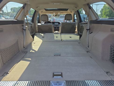 Used 2011 Mercedes-Benz E 350 4MATIC Wagon image 29