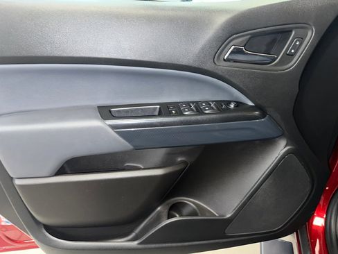 Certified 2021 Chevrolet Colorado Z71 w/ Safety Package image 4