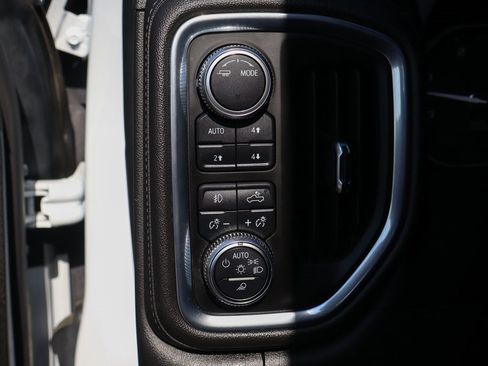 Used 2022 GMC Sierra 2500 Denali image 24