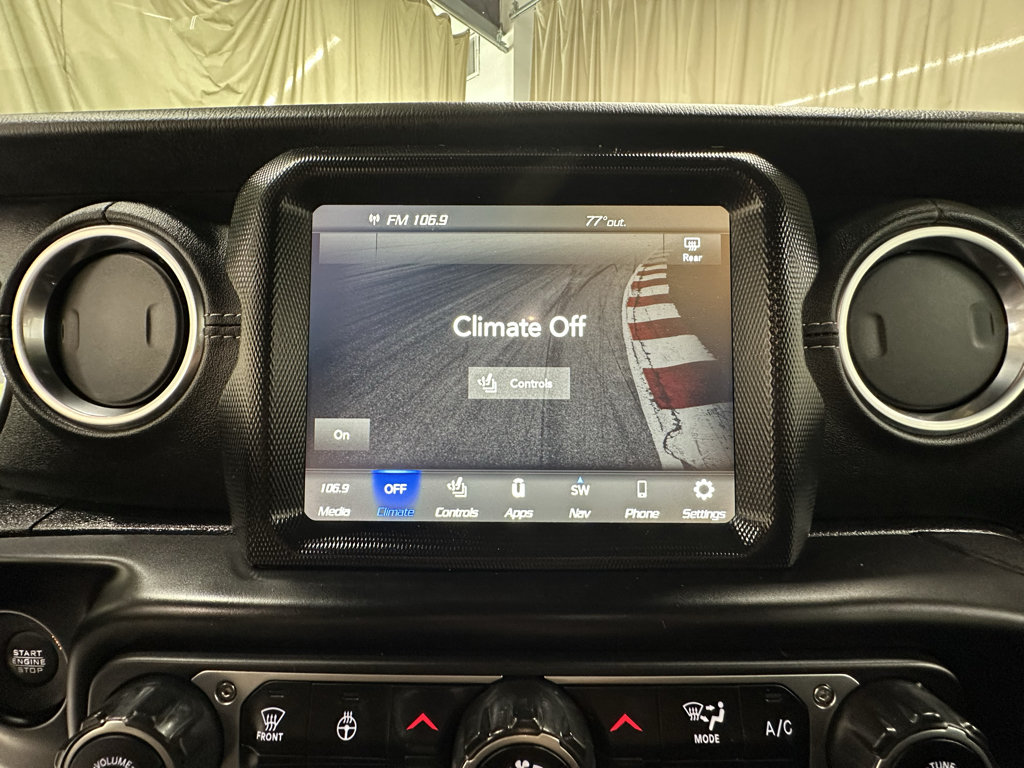 Used 2023 Jeep Wrangler Unlimited Sahara w/ Cold Weather Group AWD/4WD image 27