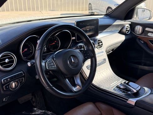 Used 2018 Mercedes-Benz GLC 300 GLC 300 SUV image 29