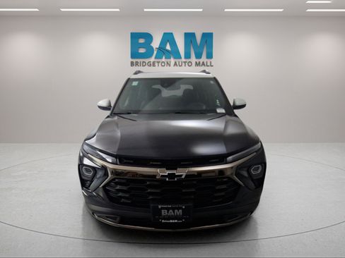New 2025 Chevrolet TrailBlazer ACTIV w/ Convenience Package AWD/4WD image 3