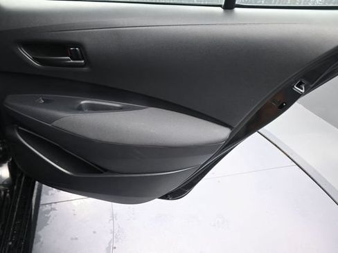 Used 2024 Toyota Corolla LE FWD image 15