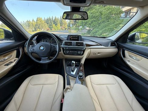 Used 2017 BMW 320i Sedan image 14