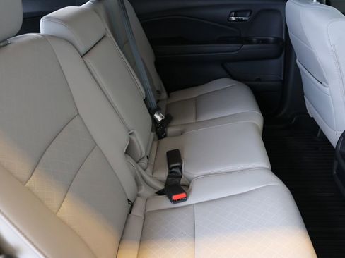 Used 2019 Honda Passport EX-L image 35