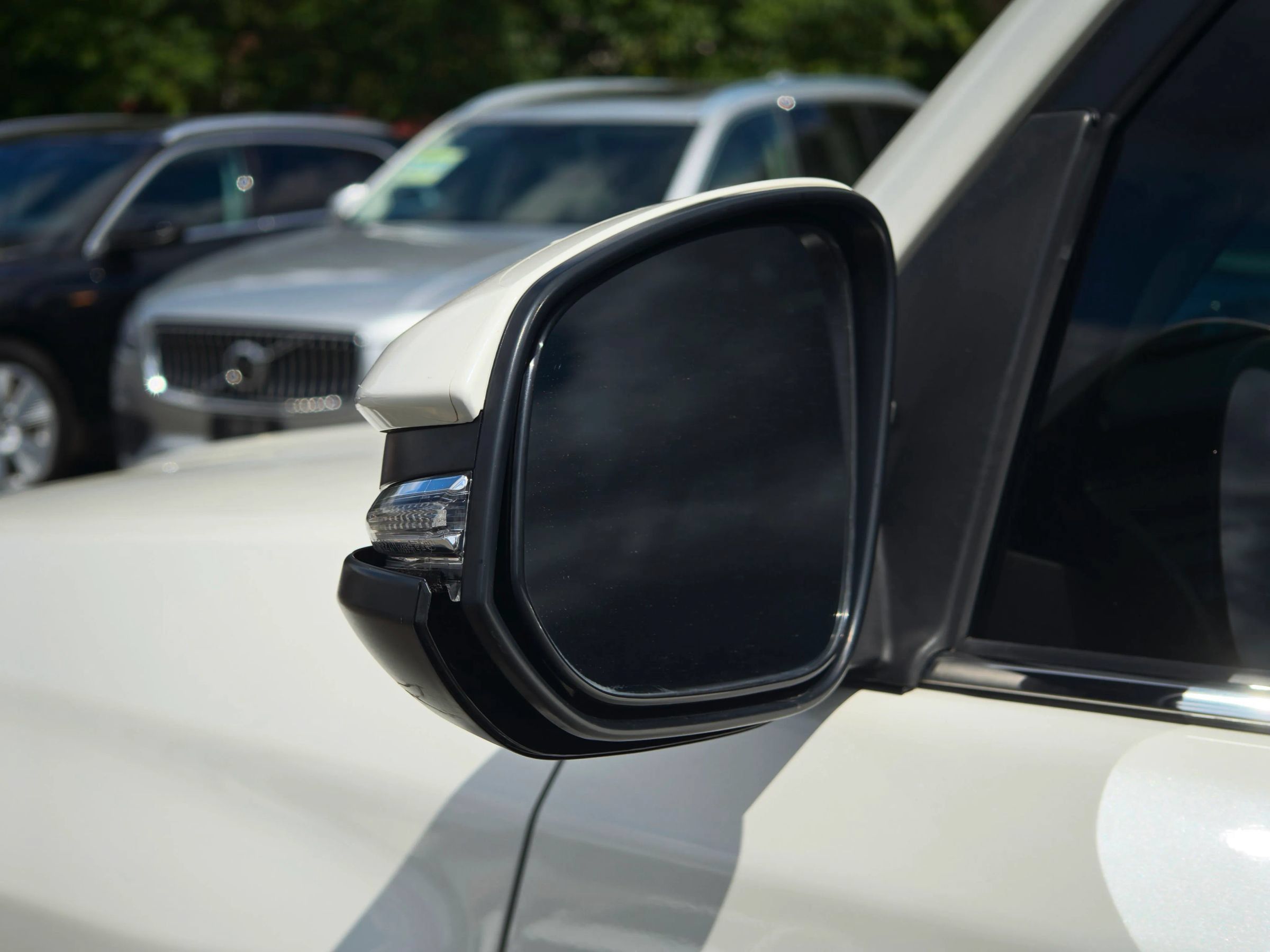 Used 2017 Toyota 4Runner Limited AWD/4WD image 11