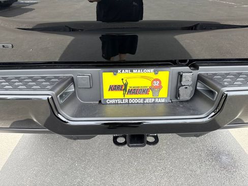 New 2026 RAM 2500 Limited image 15