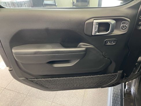 Used 2022 Jeep Wrangler Unlimited Sport AWD/4WD image 20
