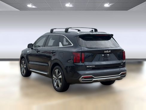 Used 2023 Kia Sorento SX Prestige AWD/4WD image 3