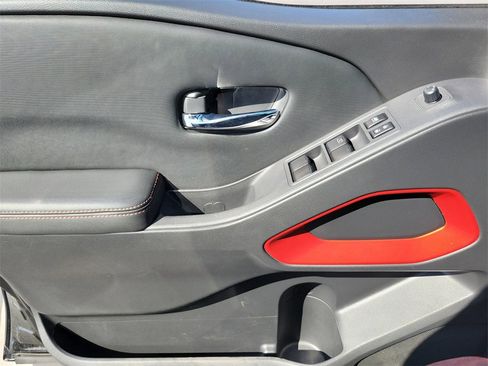 Used 2023 Nissan Frontier Pro-X w/ Pro Convenience Package image 17