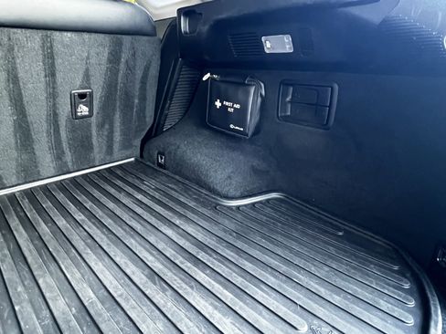 Used 2017 Lexus RX 450h AWD image 50