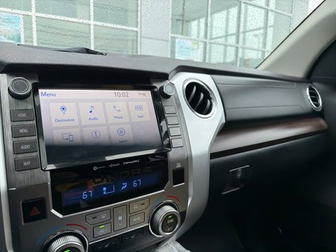 Used 2020 Toyota Tundra Limited w/ Limited Premium Package image 22