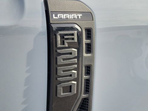 New 2026 Ford F250 Lariat w/ Tremor Off-Road Package image 6