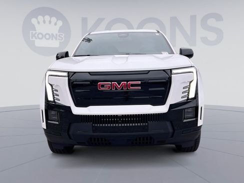 New 2026 GMC Sierra EV Elevation image 10