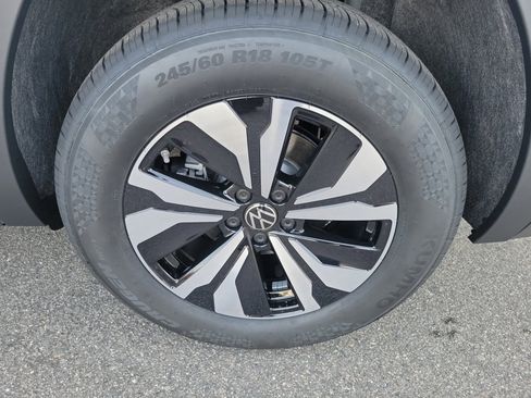 New 2026 Volkswagen Atlas SE image 22